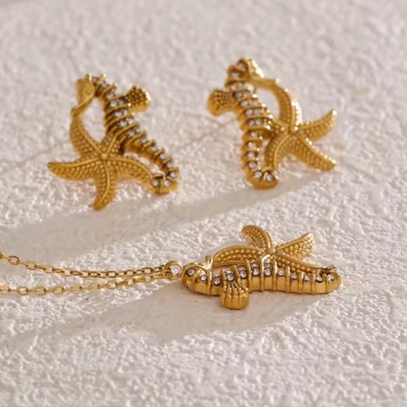 Seahorse Starfish Crystal 18K Gold Stainless Steel Waterproof Jewelry Set - Picture 5 of 16